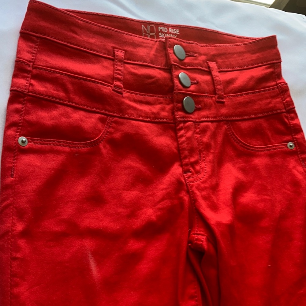 No boundaries bright red mid ride jeans